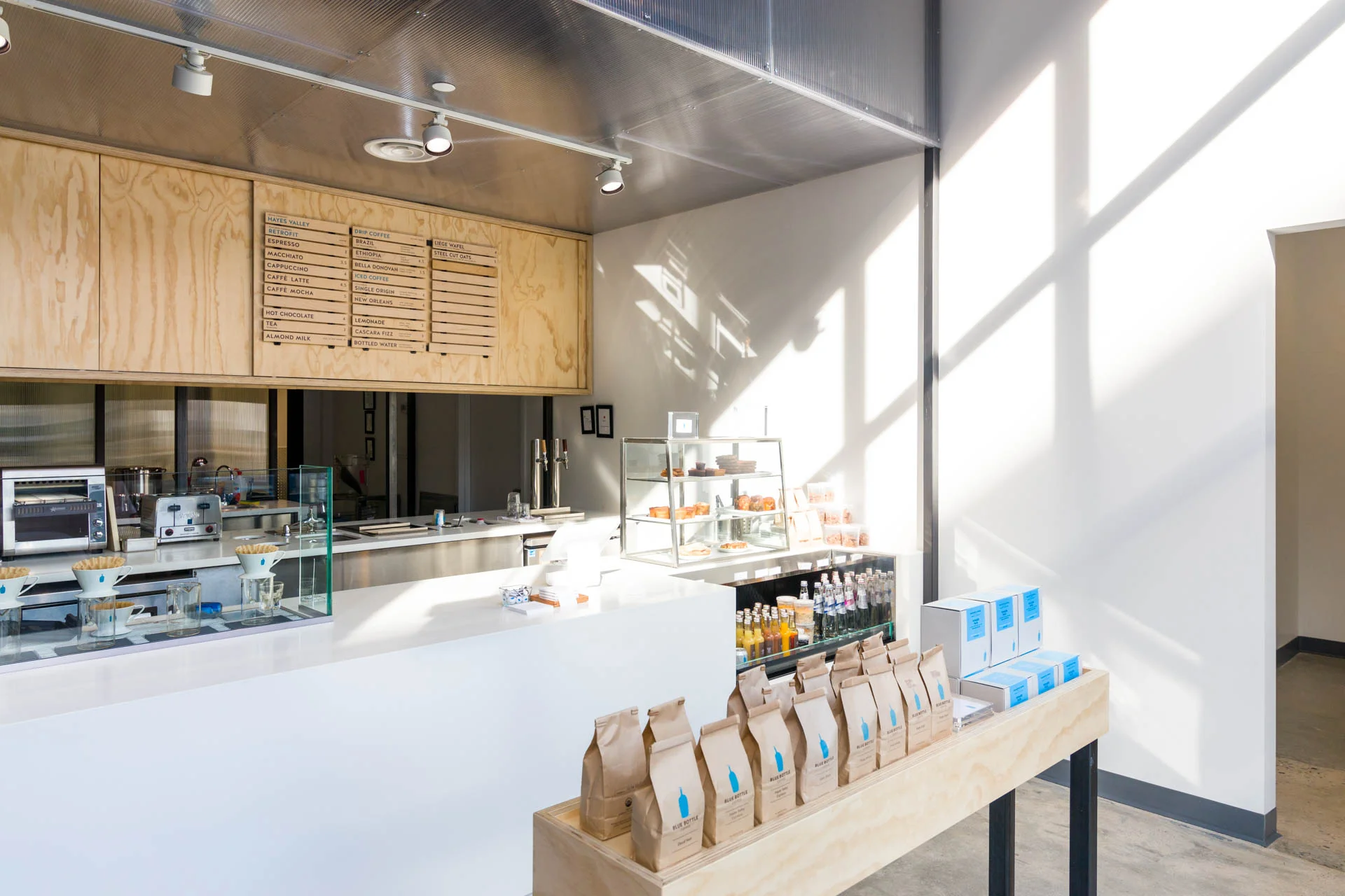 The search for beans is, of course, null at a place like Blue Bottle. What are they serving, I wonder? Probably beans from Blue Bottle. whaddayaknow :)