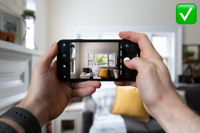 Strong, stable, sharp . A good grip in two hands is how you take the best photos .