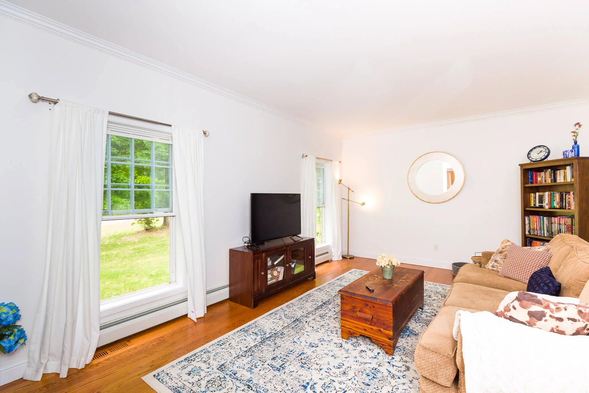 83 Duck Pond Road - Jeff Serouya-1.jpg