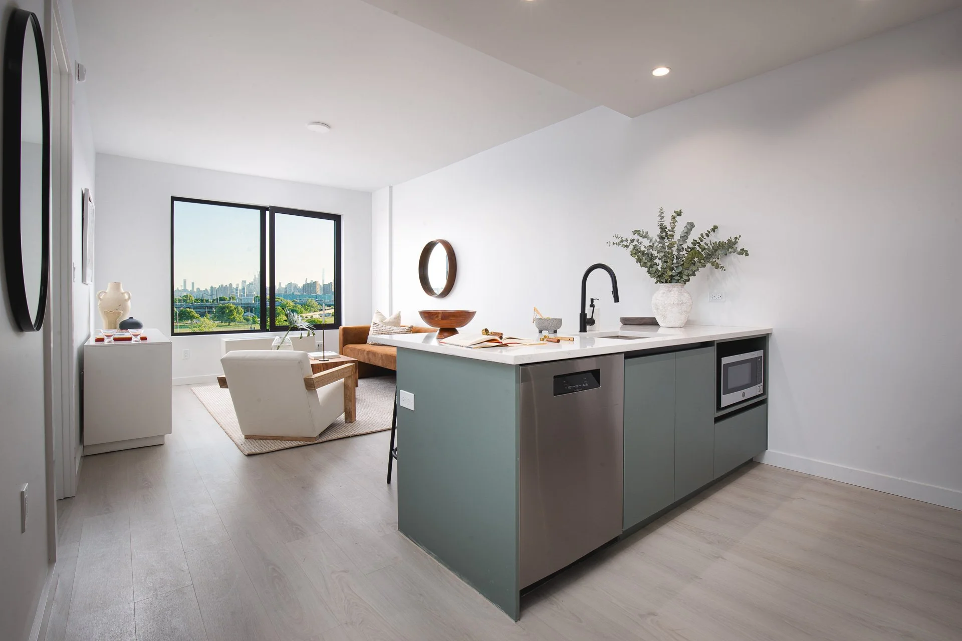 636 - Kitchen Island - Web.jpeg