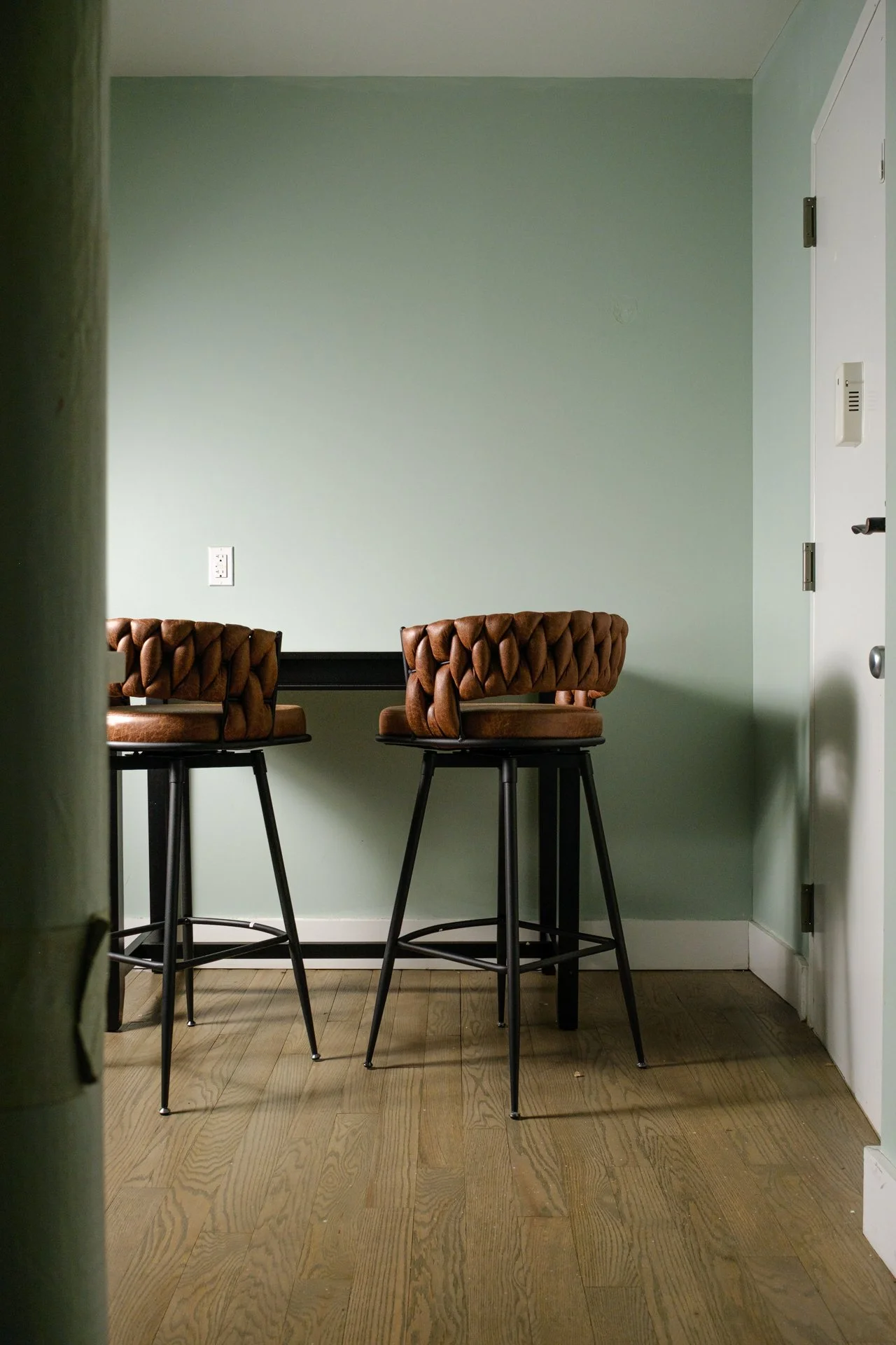 1675 Lexington Avenue #9 - Flash-22.jpg