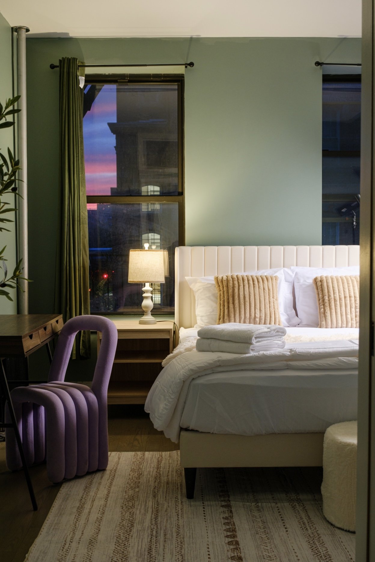 Mood &amp; Atmosphere on Lexington Avenue - Premium Real Estate Photography