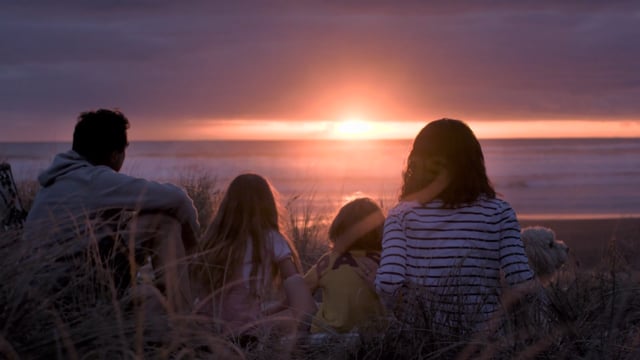 HARRISONS - BEACH HOUSE