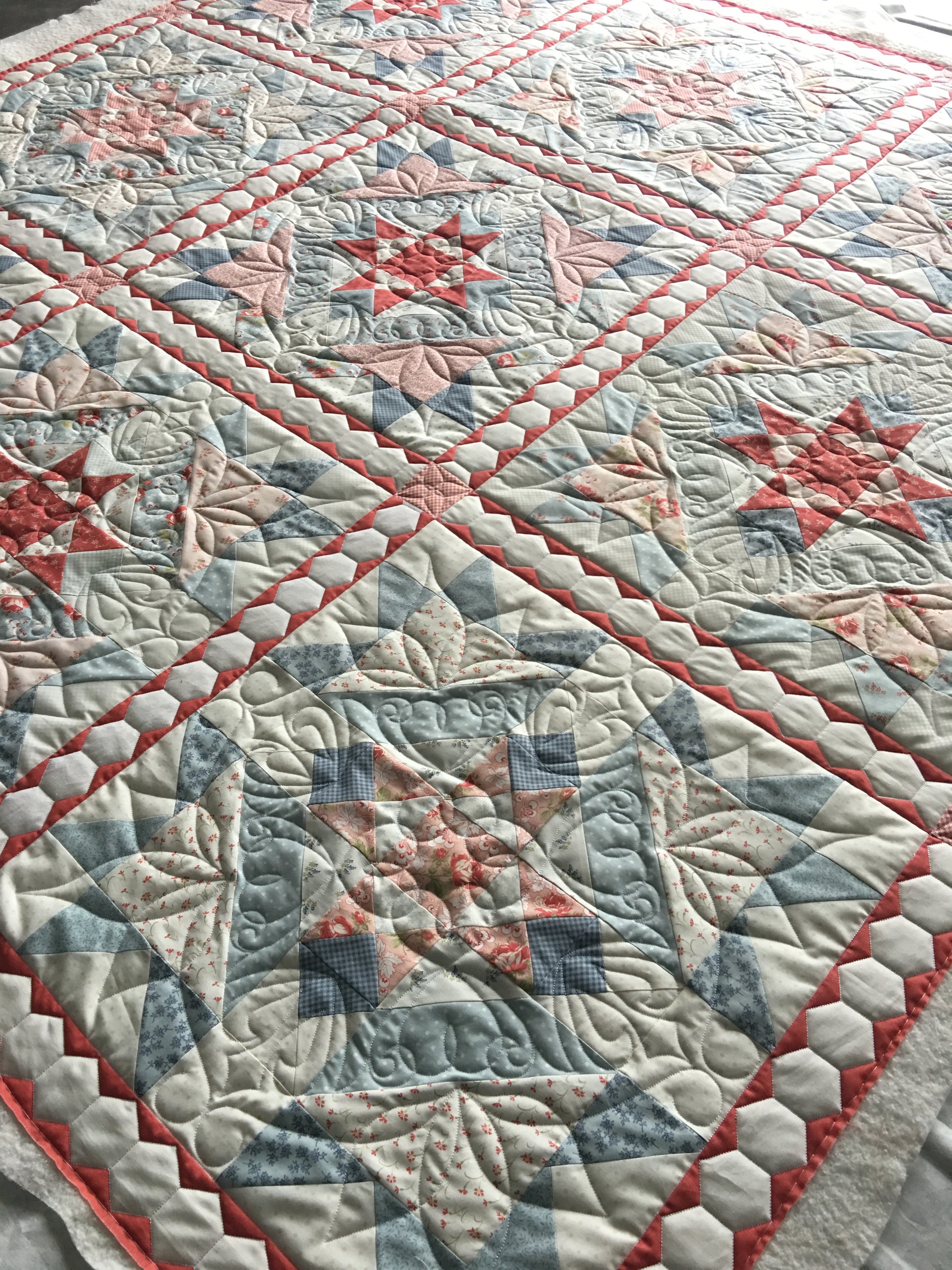 Repeated block design with separate sashing design