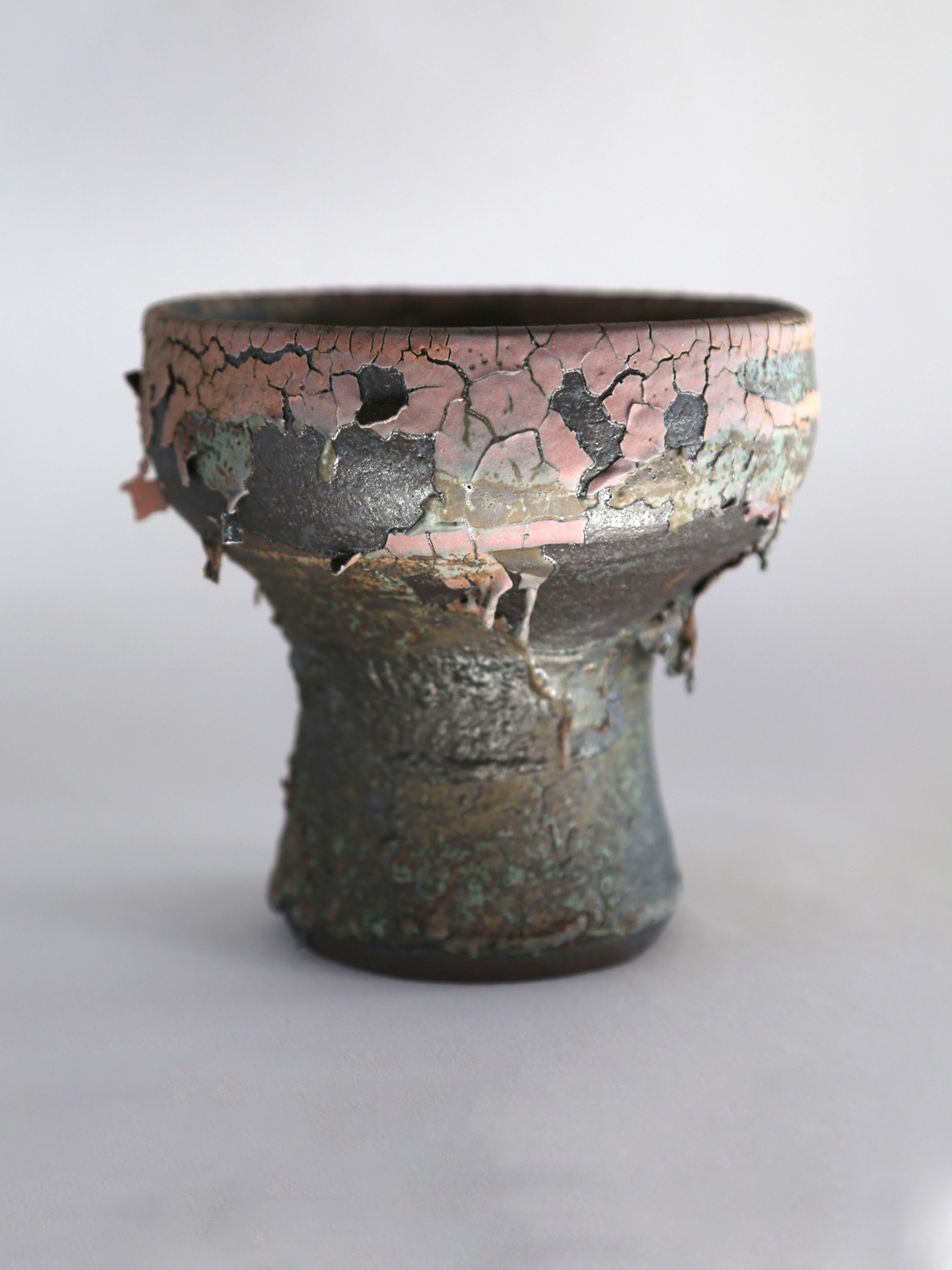 Cracked black vase