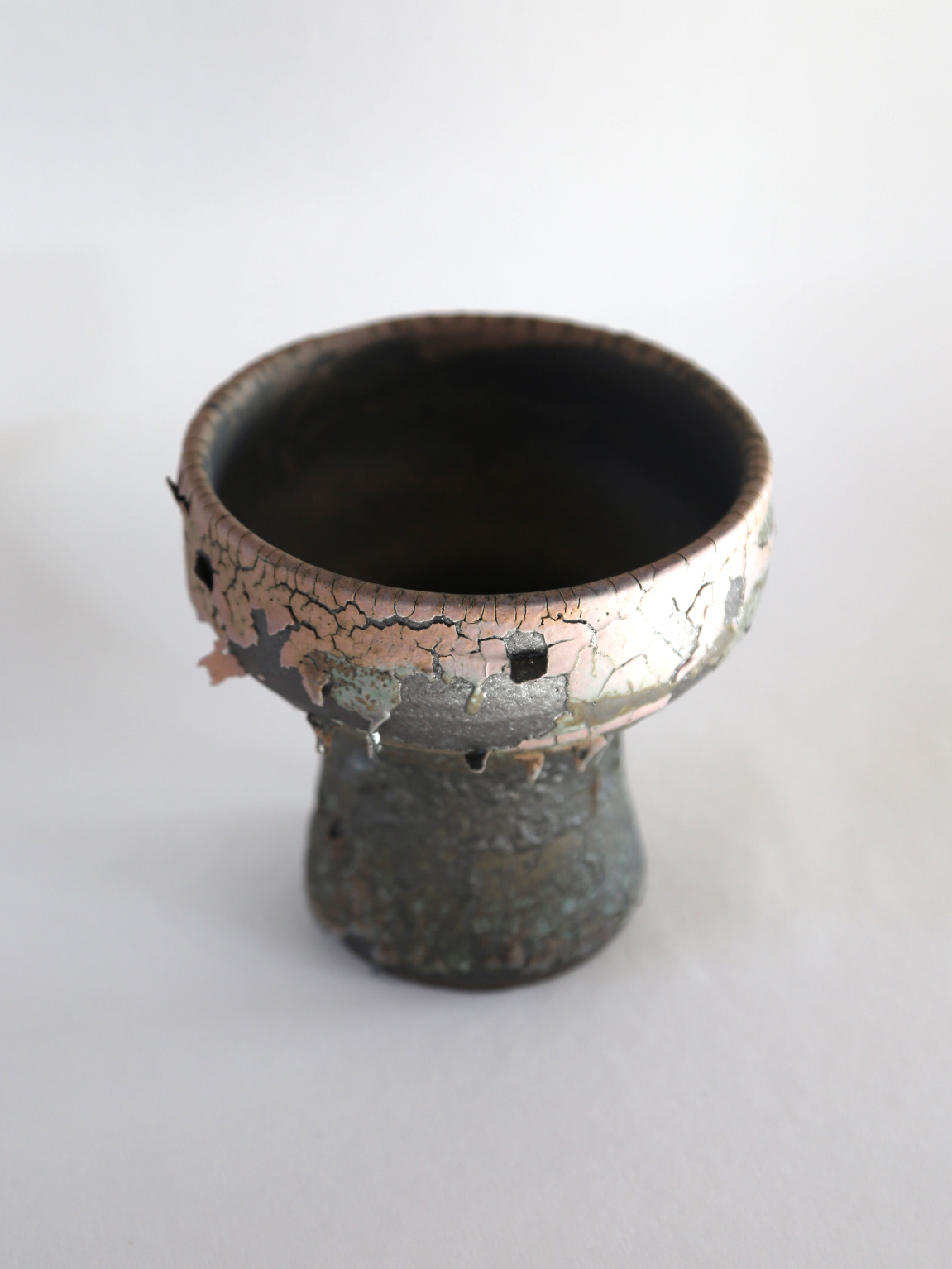 EF_CrackedBlackandPinkVase3.jpg