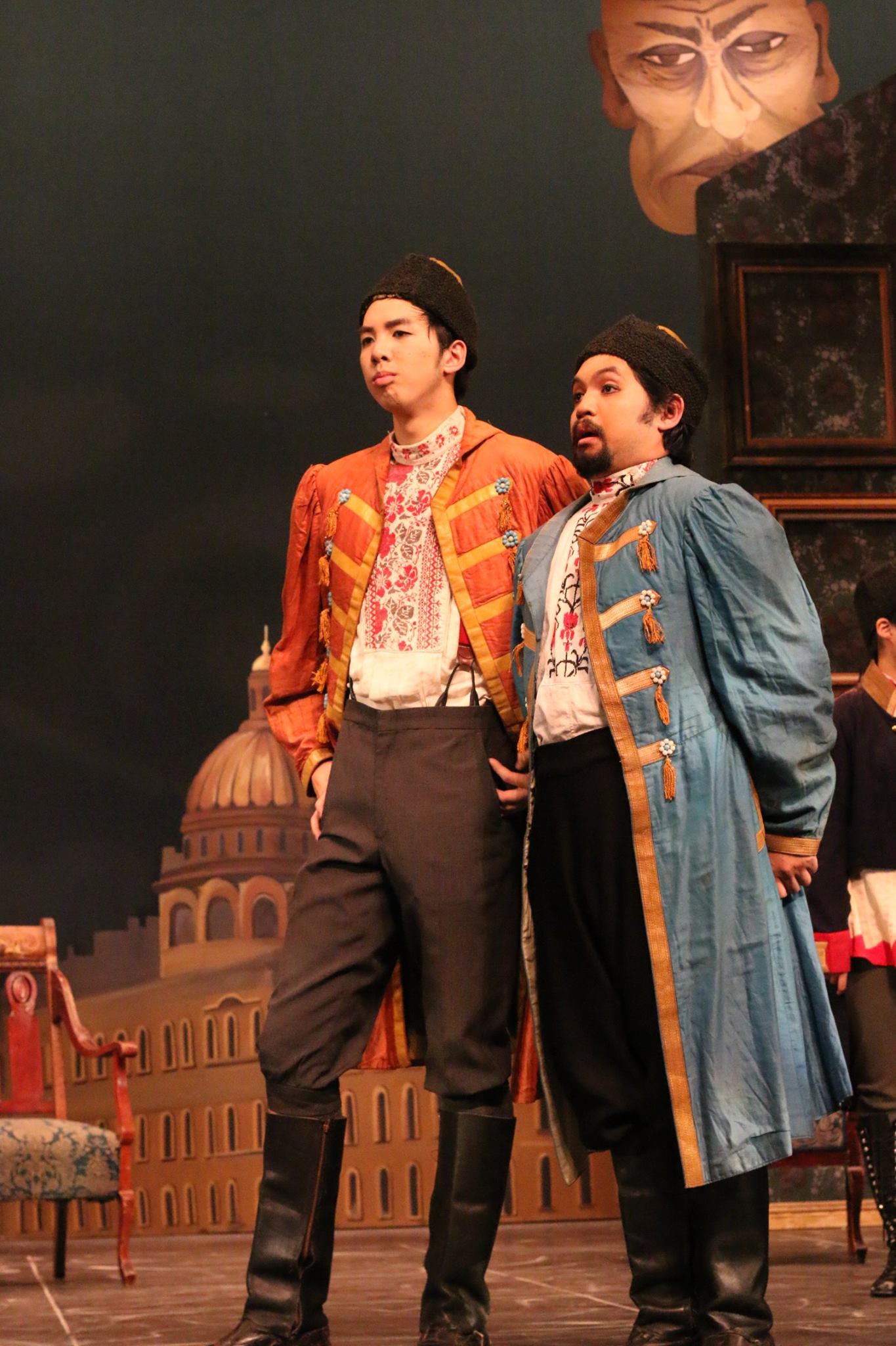  Bobchinsky (Jesse Chung) and Dobchinsky (Karl Uriza)  Photo by Clare Hwang 