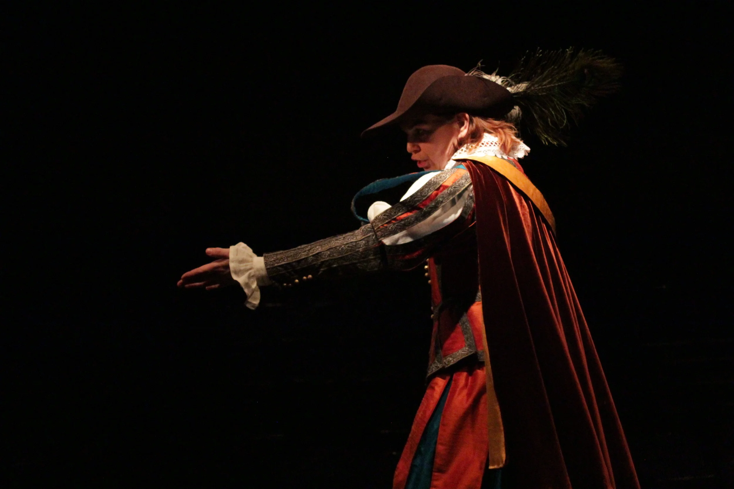  JanLee Marshall as Moll Cutpurse  Photo by Sojin Han, 2015 
