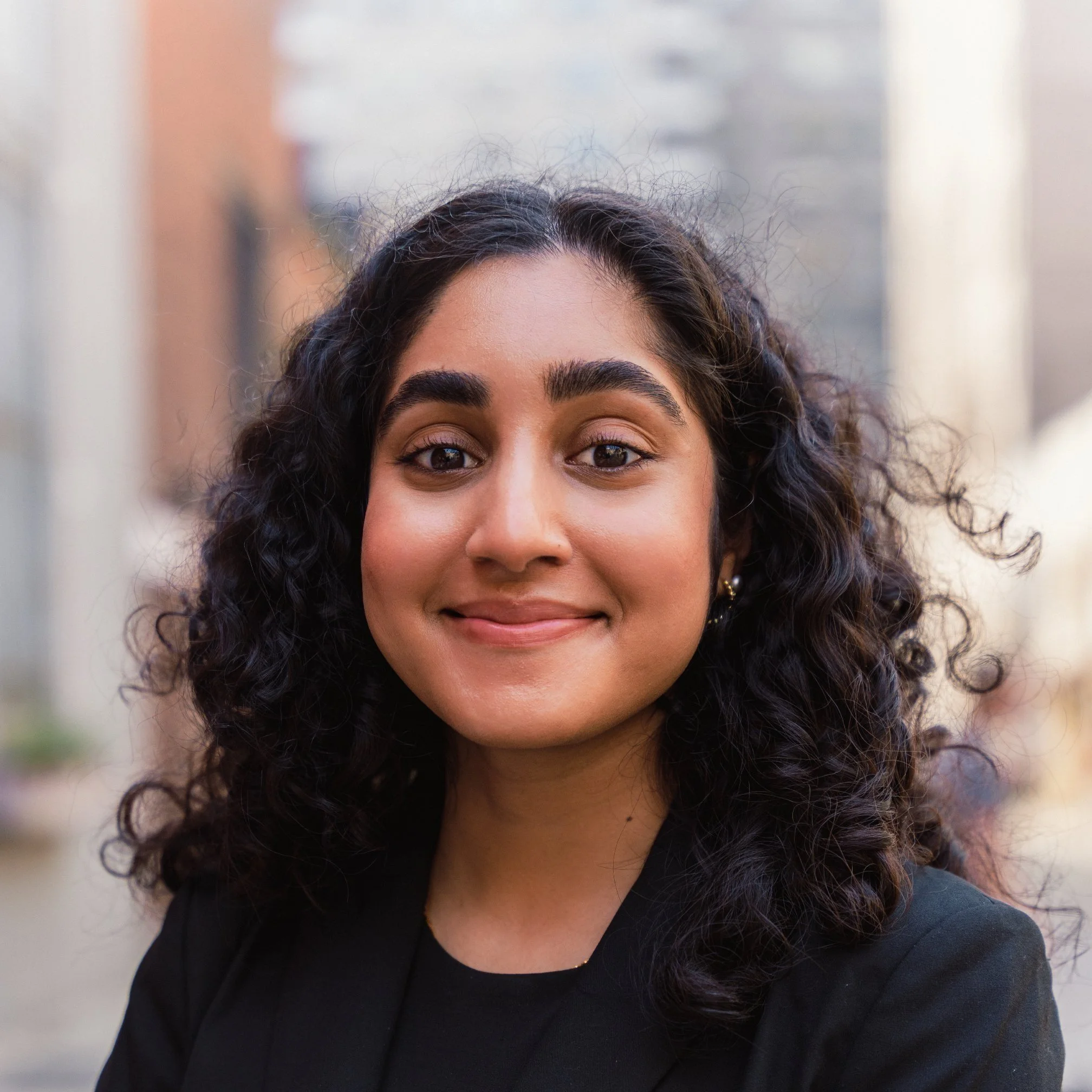 Yetuk, jingalak ayollar pornosini onlayn tomosha qiling