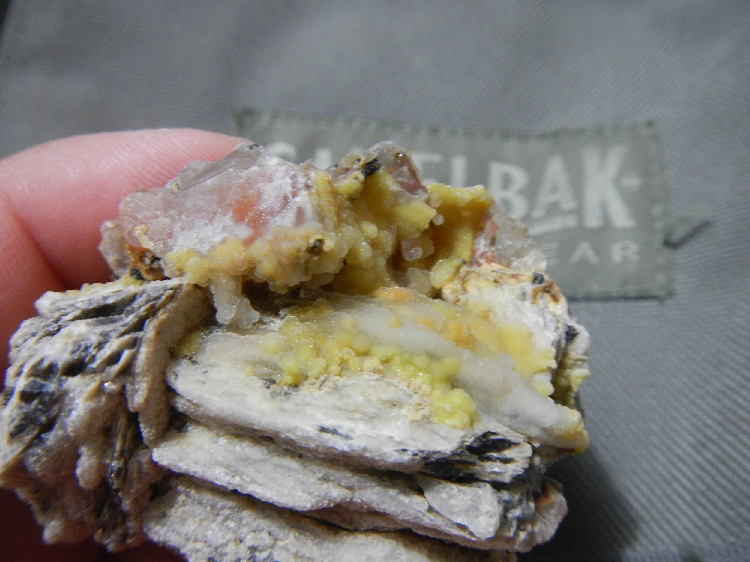 Barite with Calcite?