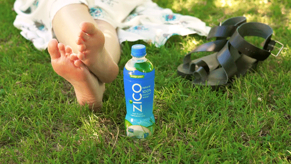 Barefoot-Day-Cine-TW-v2.gif