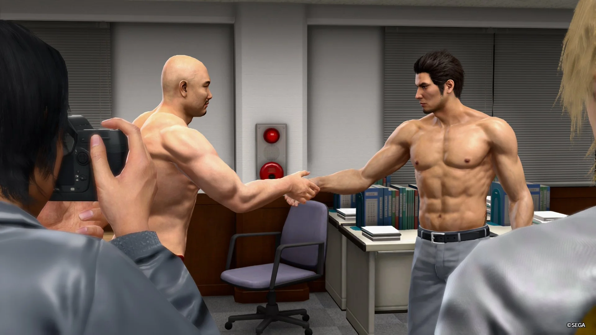 Yakuza Kiwami 2 Review (Switch 2) - Marvelous Mini-games Wrapped Around a Violent Soap Opera