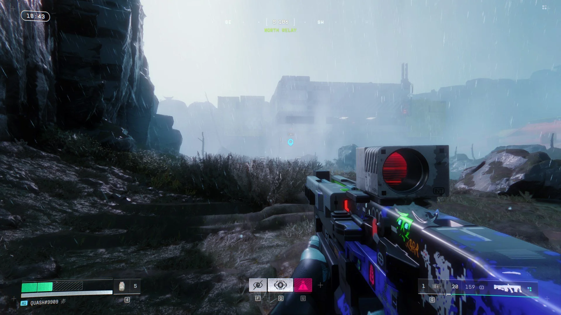 Marathon gameplay showing runners fighting UESC enemies on Tau Ceti IV.