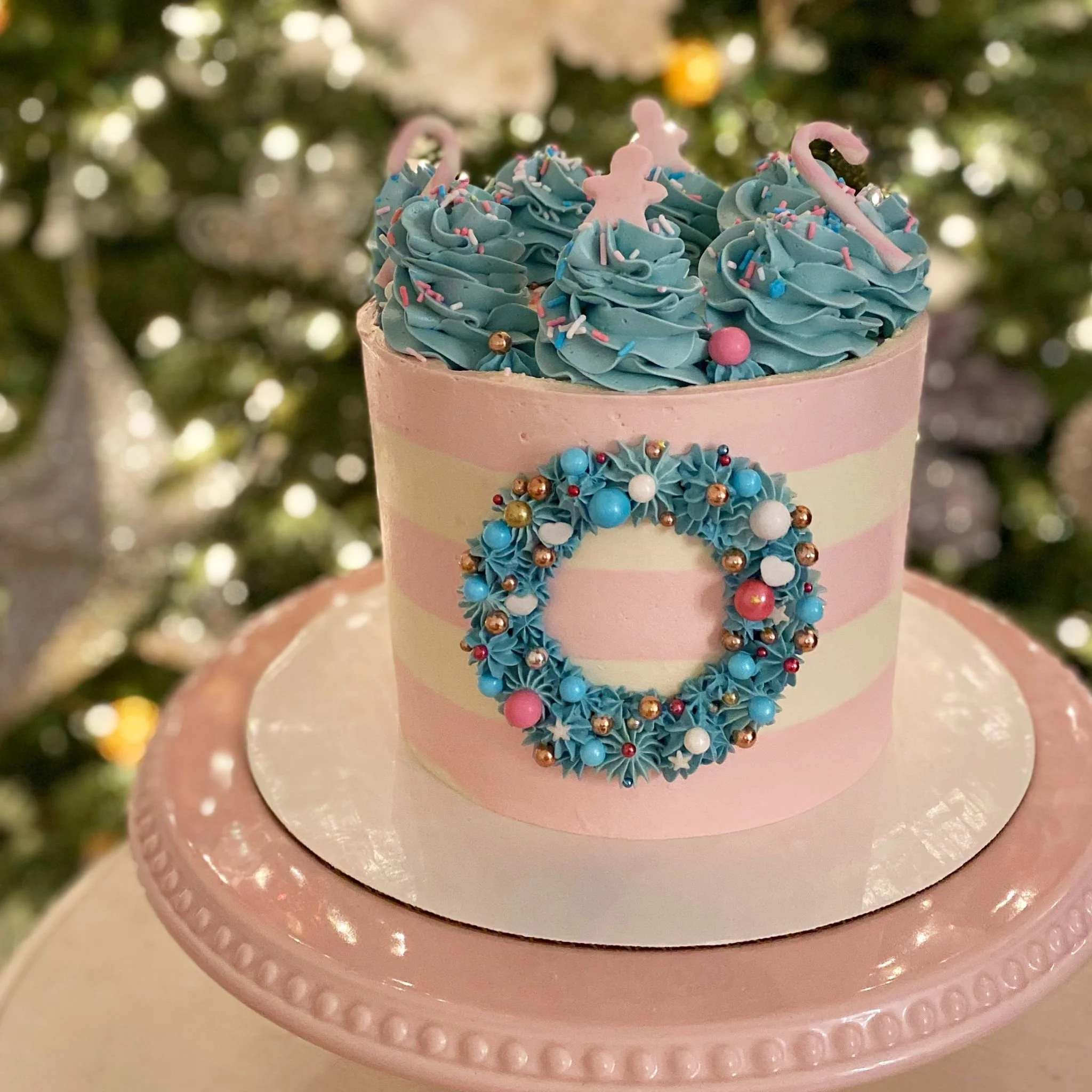 Custom Christmas Cake
