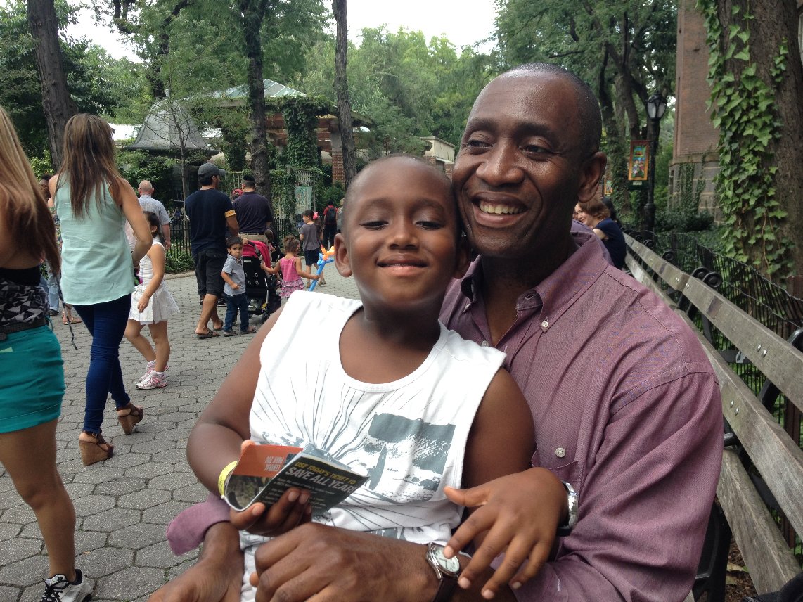 Alex and Dad at C.P Zoo pic taken by Ralph -- Sept 2012.JPG