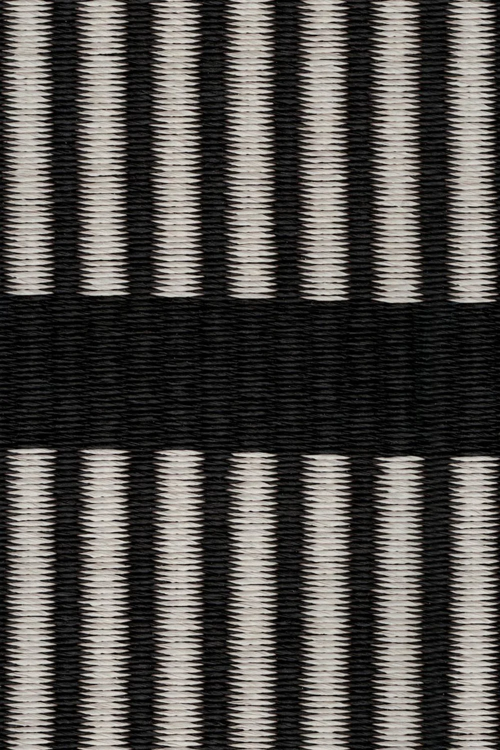 Cut Stripe 115915 black-stone