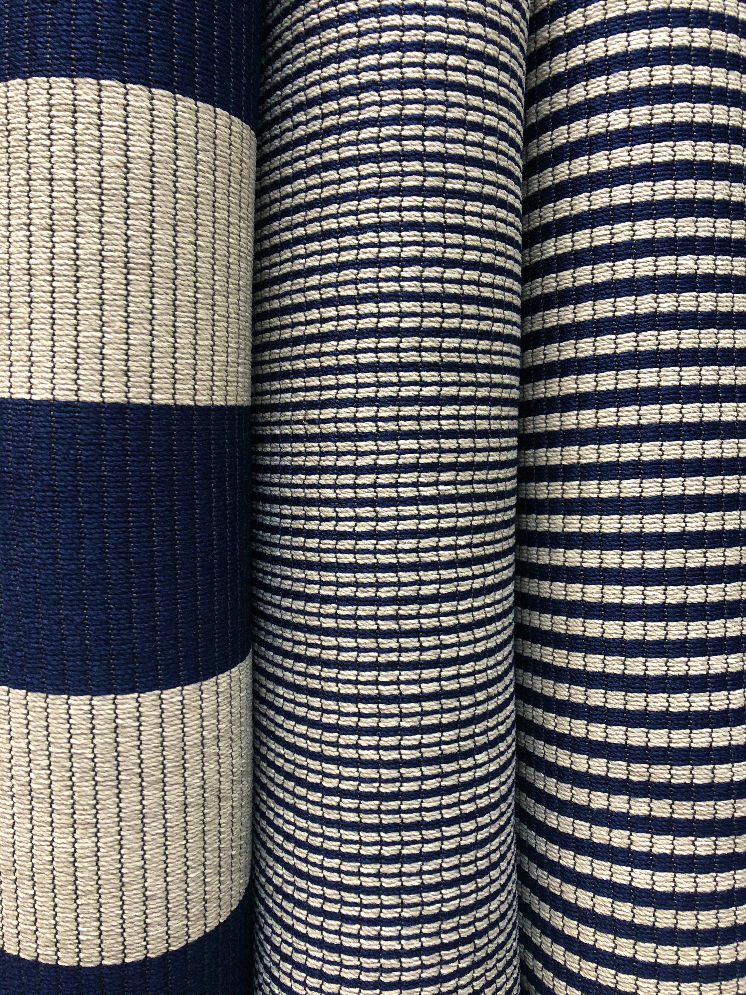 Design (left to right) Big Stripe / Corn/ River Colour navy blue-light sand