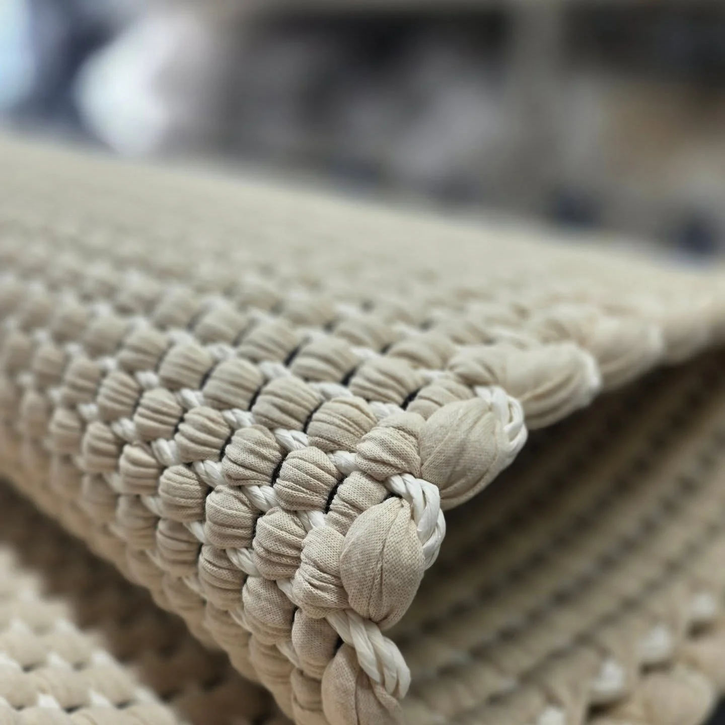 From our atelier... Hanna Korvela Collection rugs Minore, Piccolo and Duetto are always delicately handmade by order in Lapua, Finland 🌿
.
Up-coming events: 
Storage Sale 20-22 November in Kaapelitehdas, Helsinki
HIX Hotel Interiors Experience Show 