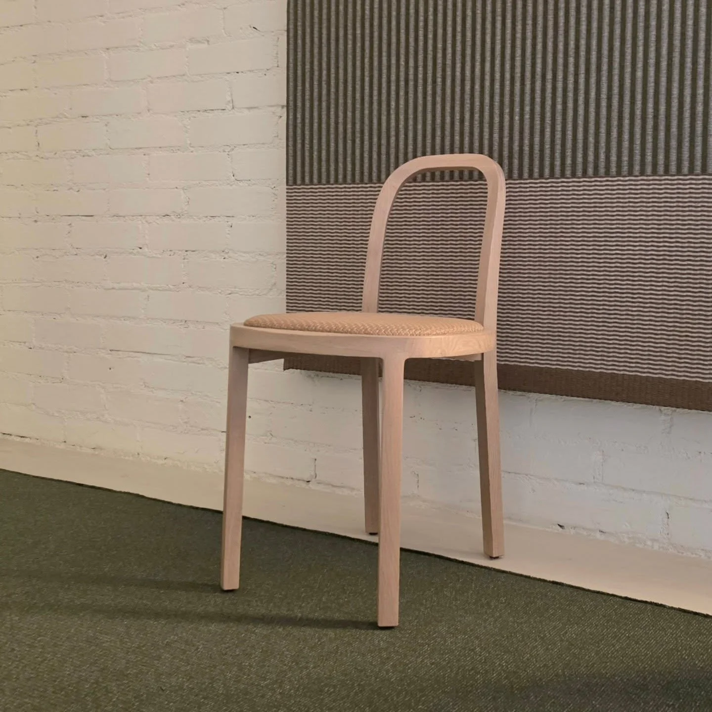 Effortless, calm, and beautifully composed Siro by Ilkka Suppanen &amp; Raffaella Mangiarotti is a versatile and streamlined wooden chair - a quiet balance of line and light.
.
#woodenchair #ilkkasuppanen #raffaellamangiarotti #woodnotes #designchair