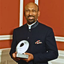 International Businessman of the Year, Black Enterprise, 2001