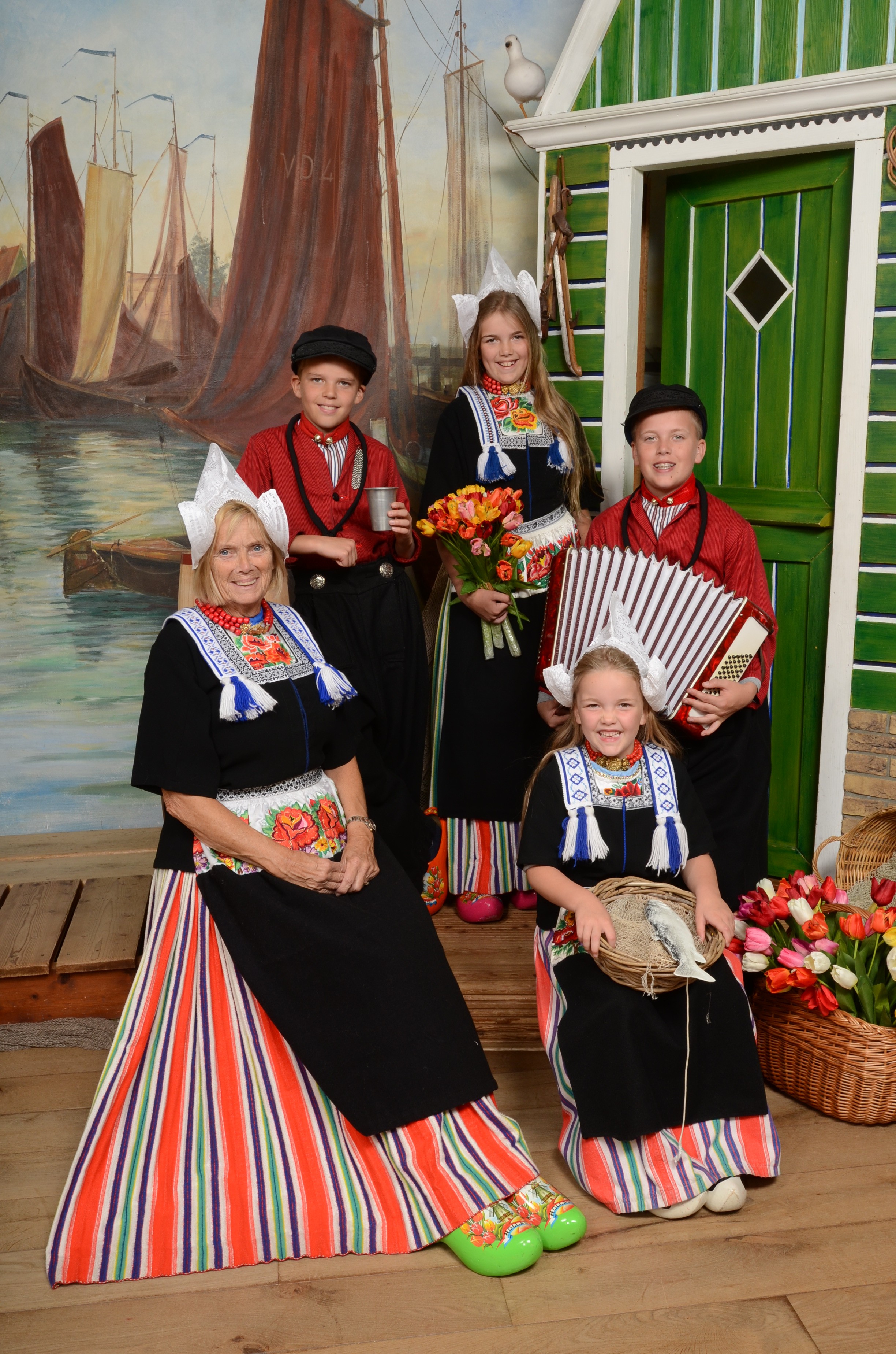 Mom and kids in Volendam costume
