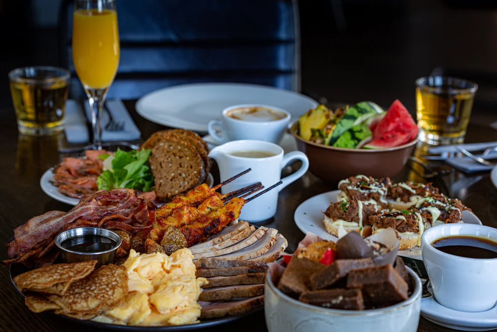 Brunch hlaðborð — Mathús Garðabæjar