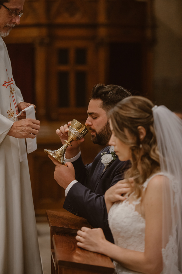 EdelsonWedd_2018_Mass201.jpg