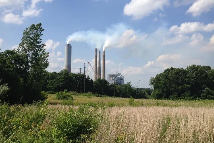 Indianapolis Power and Light's Petersburg Generating Station (Photo: Gretchen Frazee / indianapublicmedia.org )