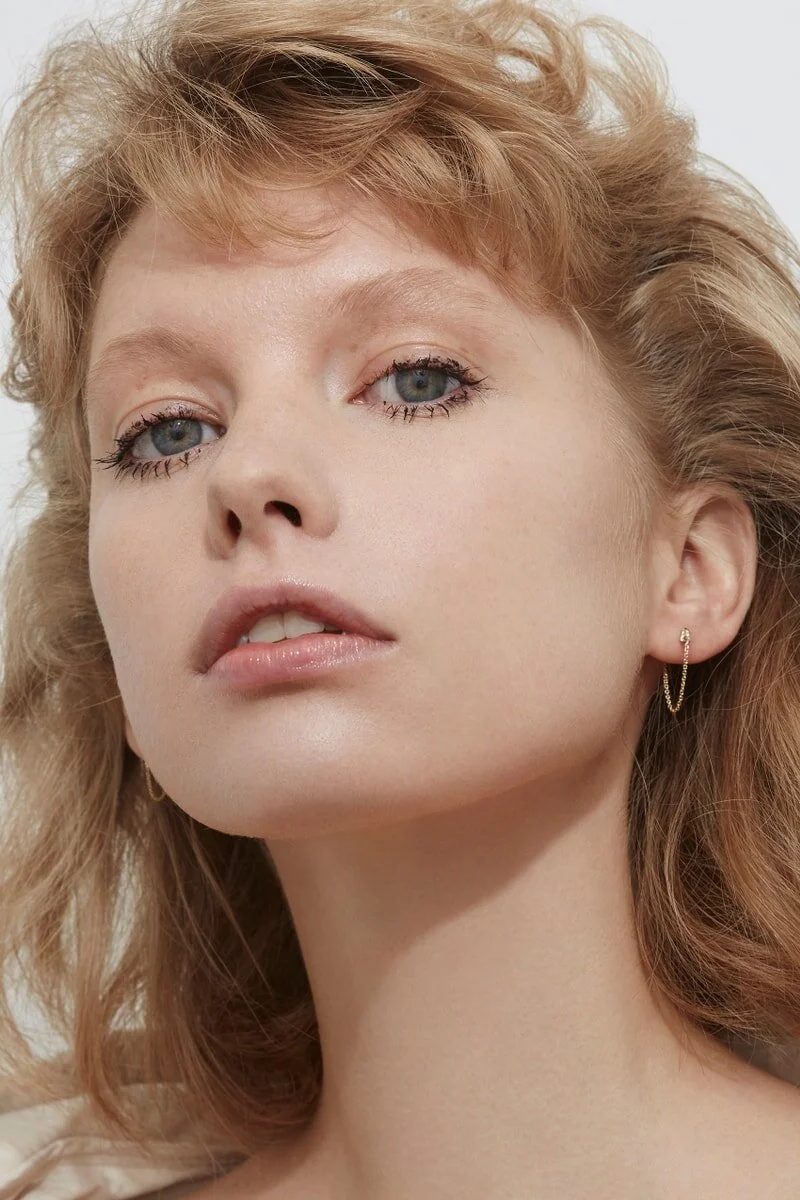 5aaa7a752dd52a8508cba7d6_Strange 90s_06.jpeg