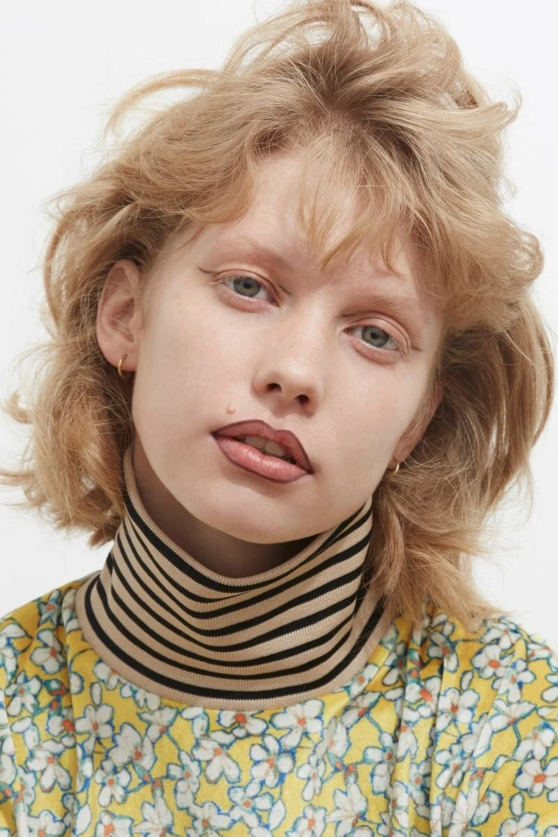 5aaa7a9447fc5e7ac998a8ce_Strange 90s_11.jpeg