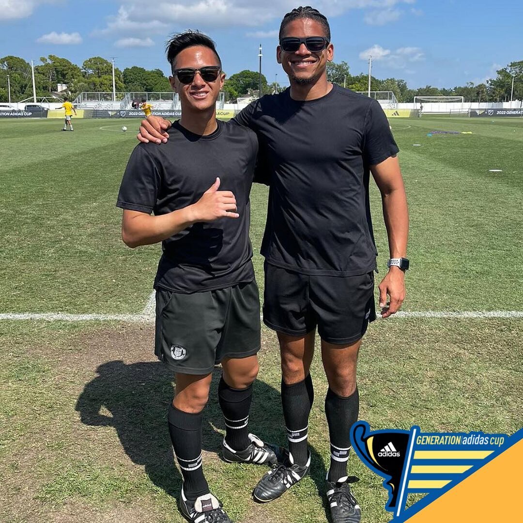 🏆/ Ashton Ching (Left) and Clarence Clark (Right) making AZ proud at Generation Adidas Cup in Florida! Keep up the great work! #AZrefs 
@proreferees