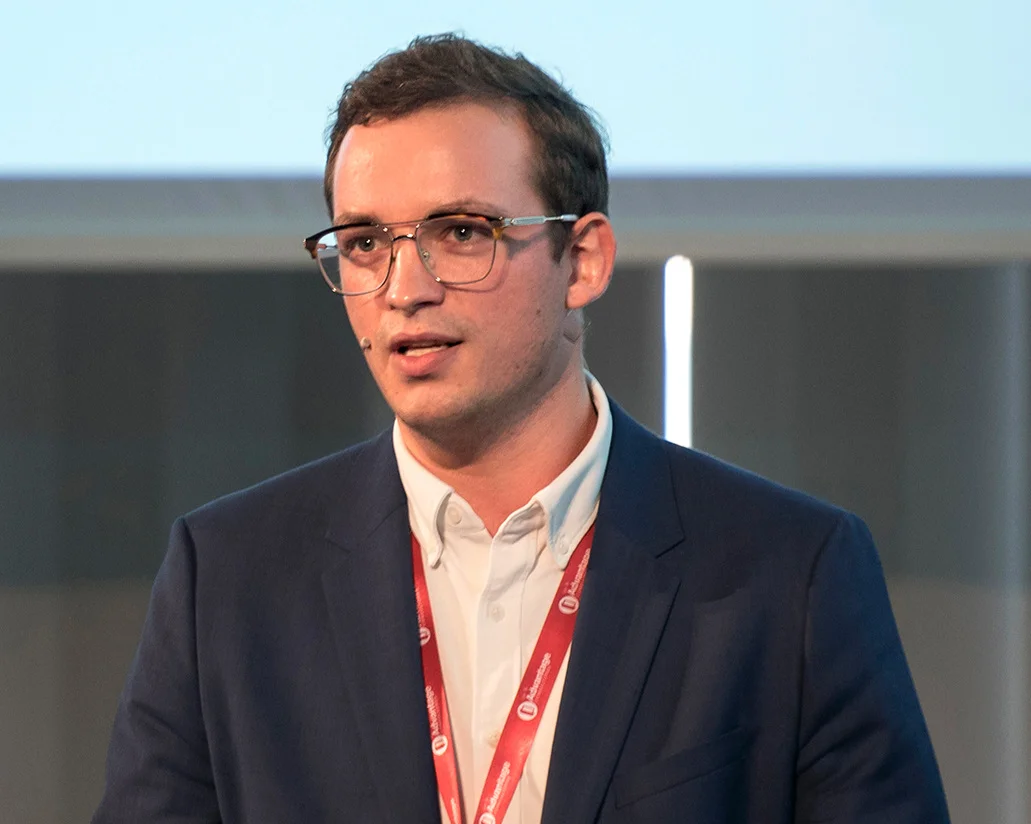 Terence Hielscher Co-Founder & CEO, MoBerries