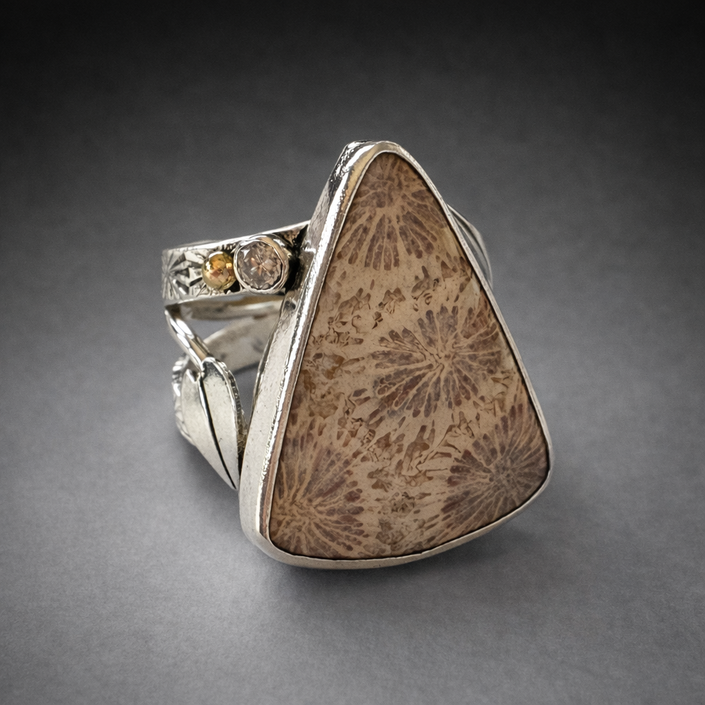 Fossil coral cabochon ring -champagne diamond