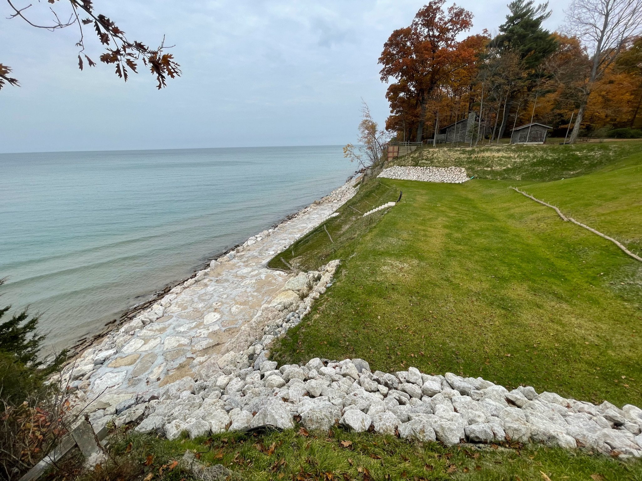 06_Revetment 1.JPG