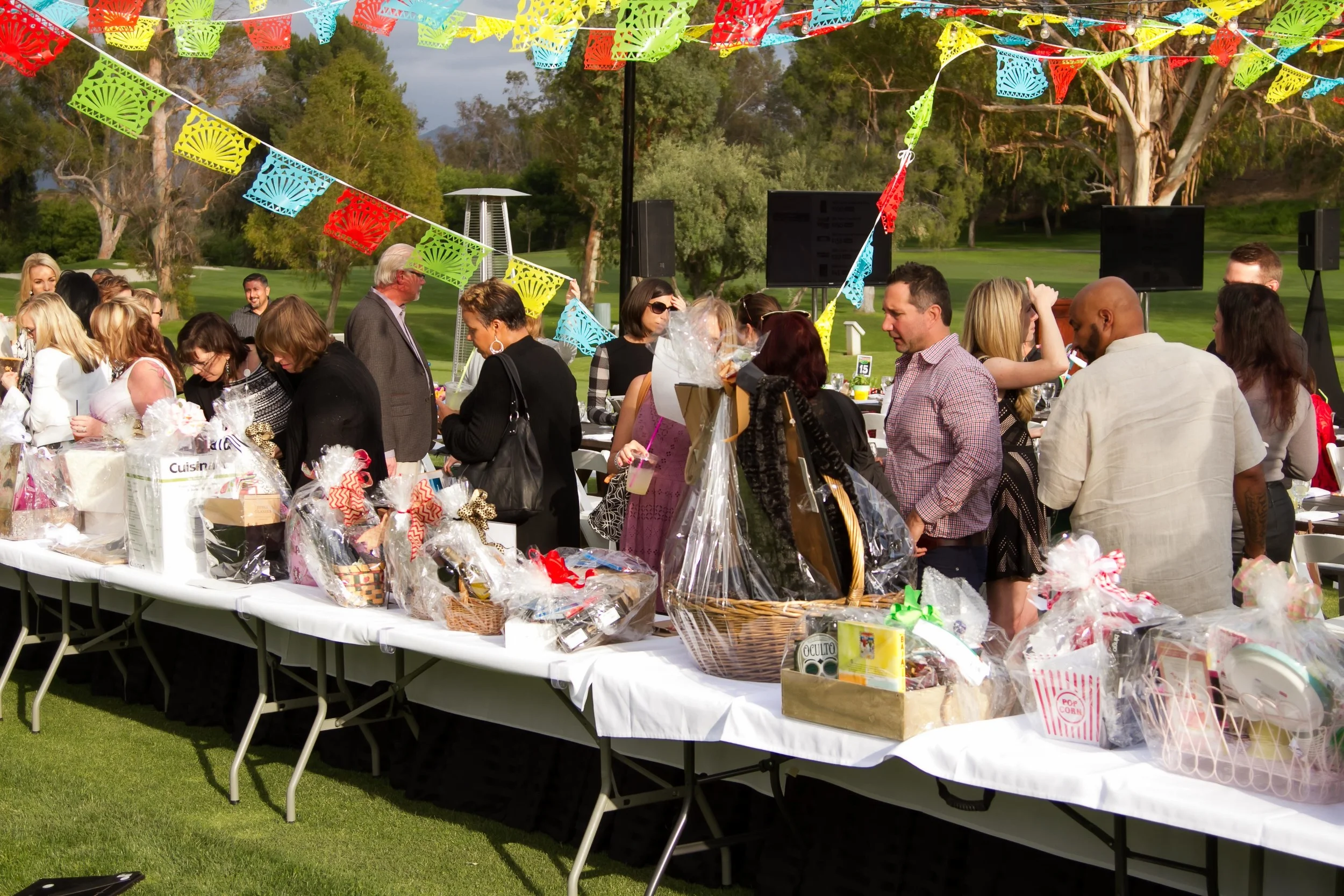 052116_2020Mom_Farm_To_Table_Event_SchlickArt-2696SRGBlowres.jpg