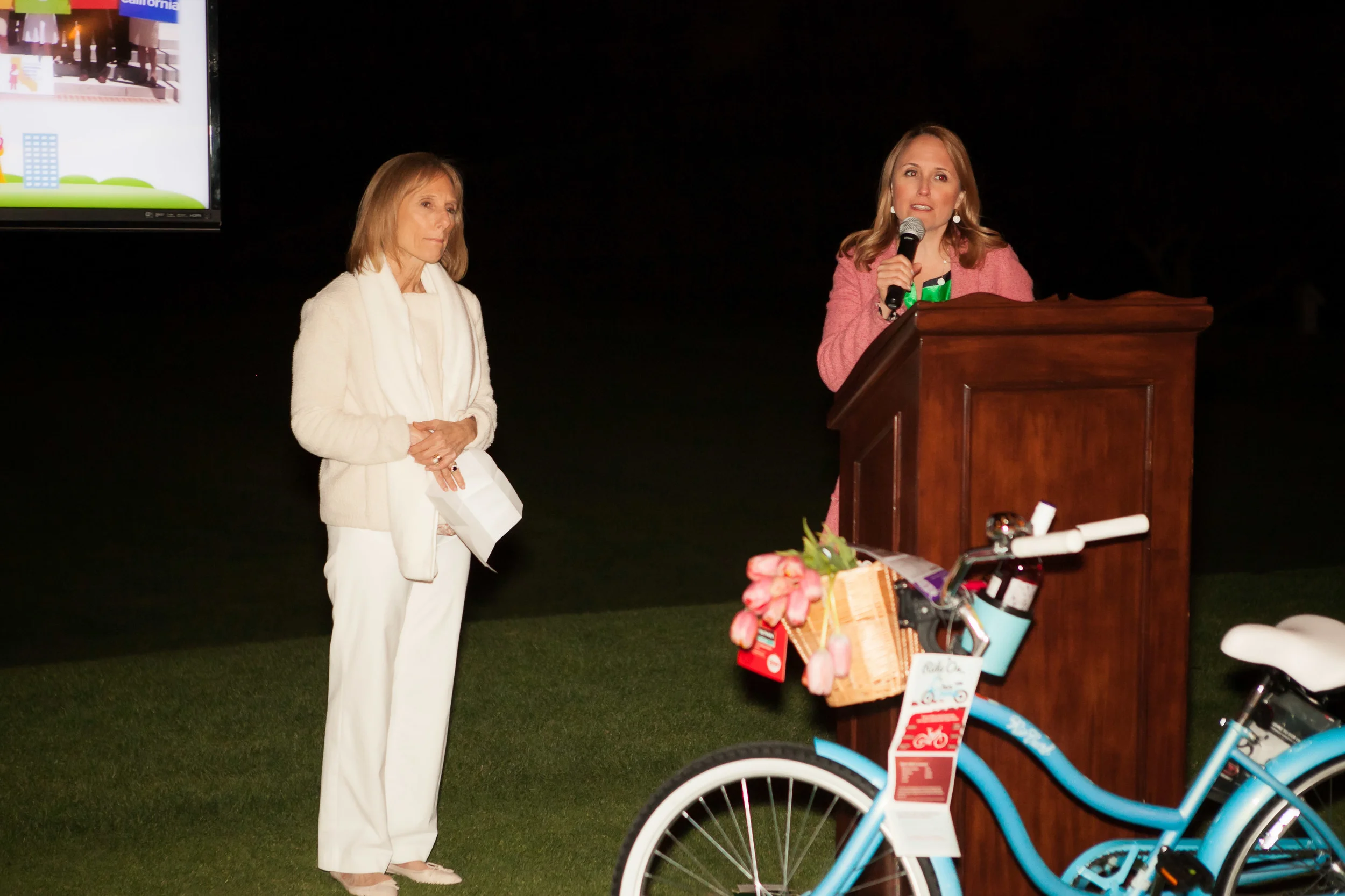 052116_2020Mom_Farm_To_Table_Event_SchlickArt-2714SRGBlowres.jpg