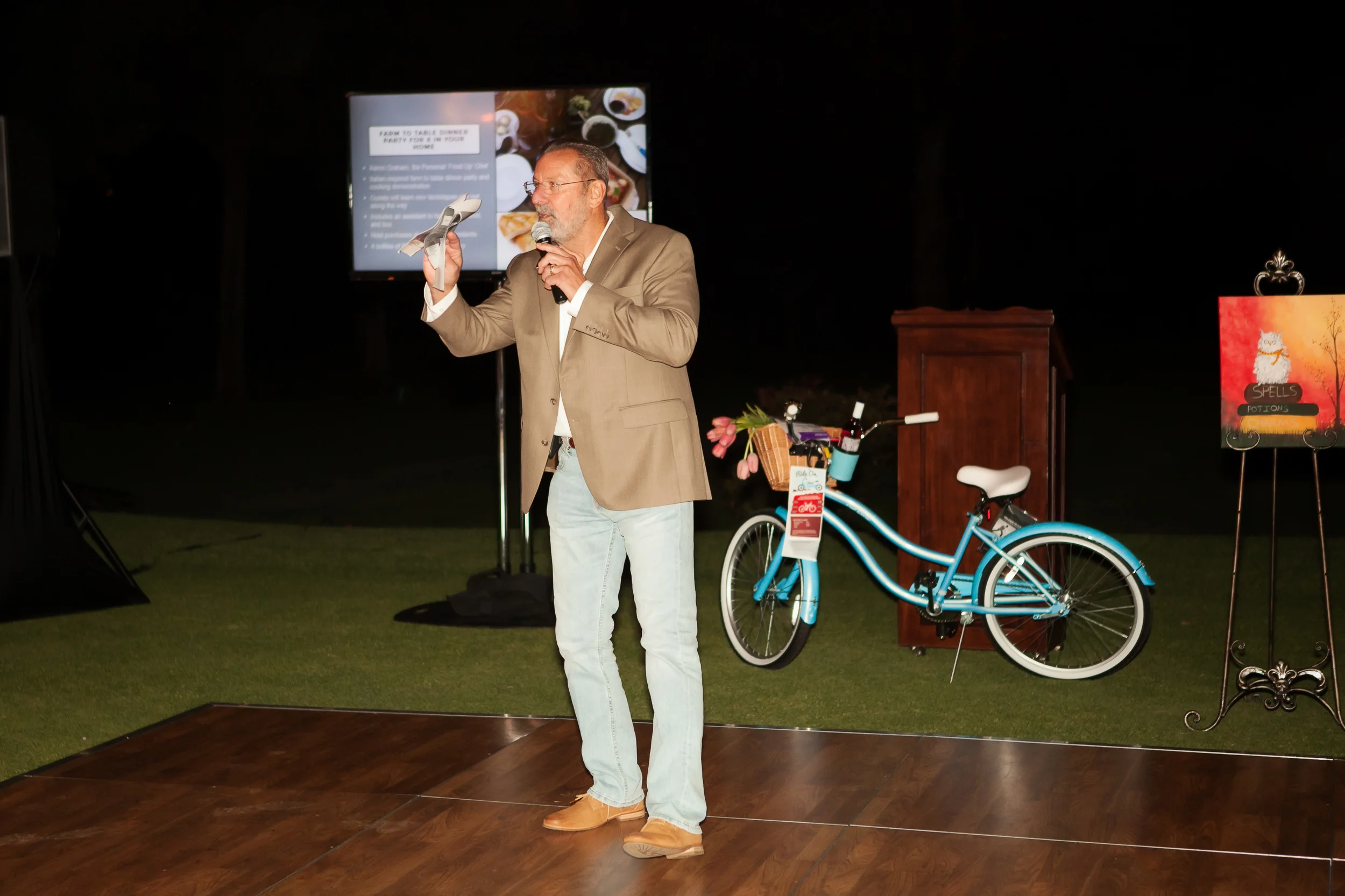 052116_2020Mom_Farm_To_Table_Event_SchlickArt-2792SRGBlowres.jpg
