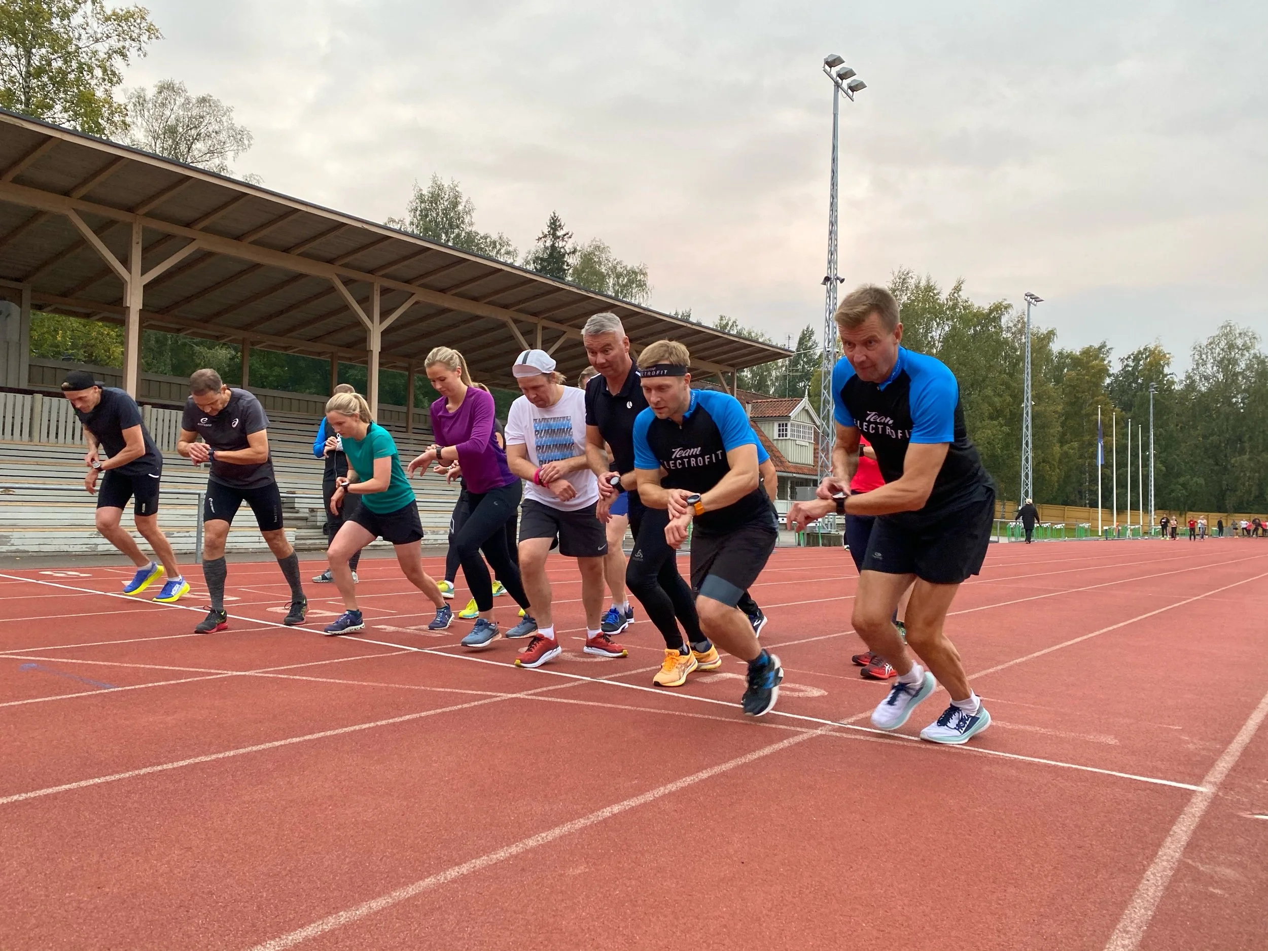Tasotestejä toukokuussa Eläintarhan kentällä ja Malminkartanolla