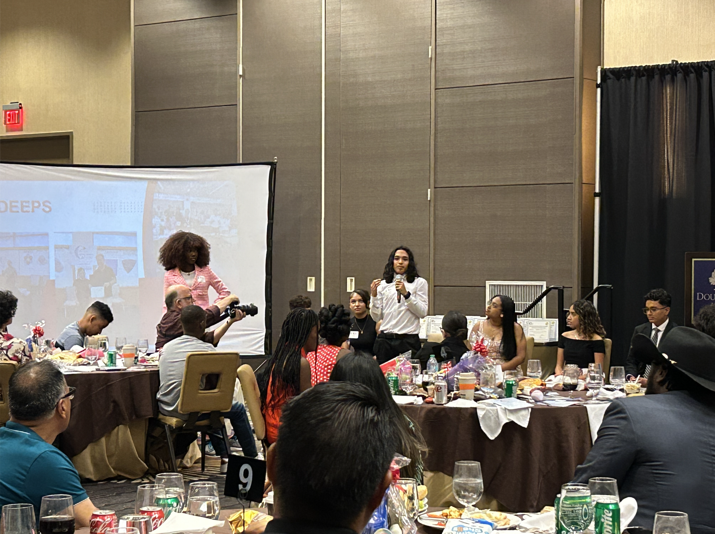 Annual Emerging Entrepreneurs Academy Banquet and EXPO EEA&nbsp;Class of 2024&nbsp;