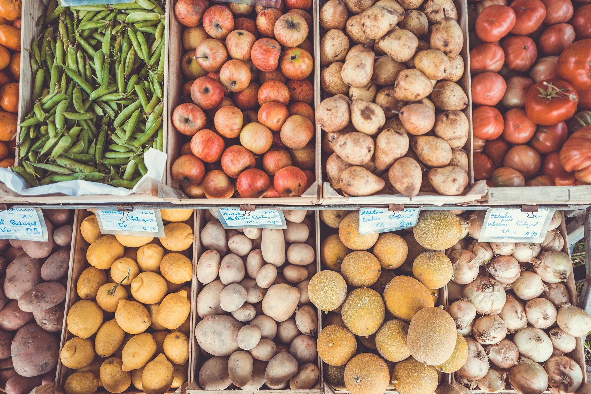 groceries-meal-plan-boxes-1834416_1920.jpg