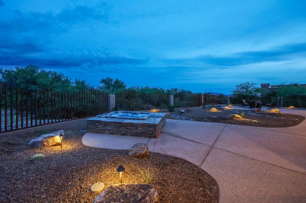 Spas & Hot Tubs for Phoenix & Tucson, Arizona Residents — Presidential