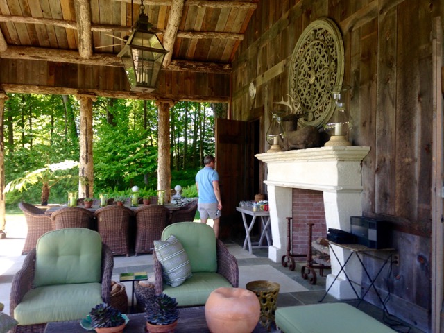 Inside Poolhouse.jpeg