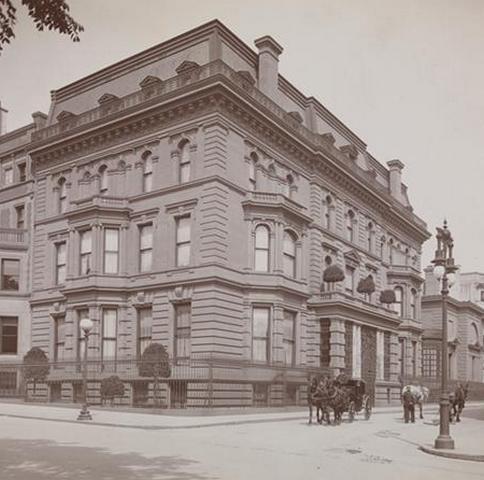 871 Fifth Avenue