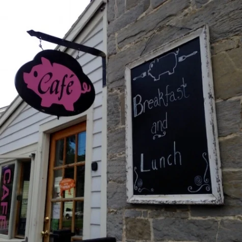 The Pink Pig Cafe, where we had a great lunch and breakfast!