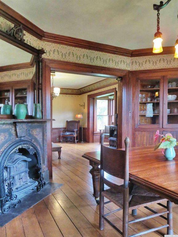 photo: Elise Passavant for HOUSE Hudson Valley Realty