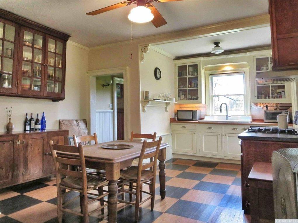photo: Elise Passavant for HOUSE Hudson Valley Realty
