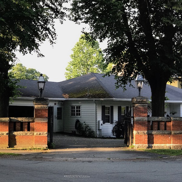 The gates are all that remain of the Lindens a Richer Morris Hunt masterpiece
