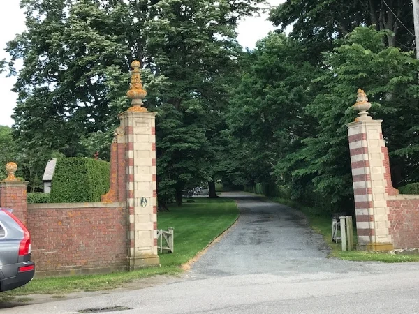Harborview's gates