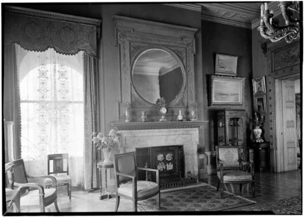 Helen's drawing room