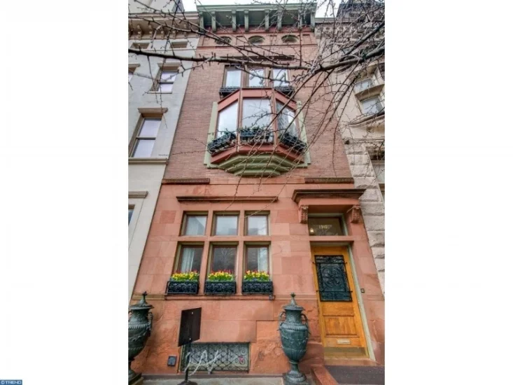 Former Carter townhouse on Rittenhouse Square